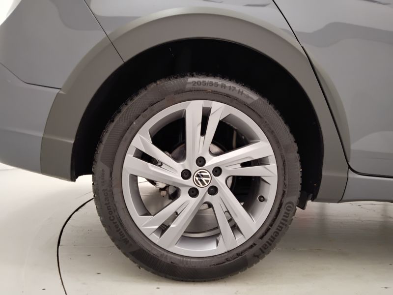 GuidiCar - VOLKSWAGEN Taigo 2022 Taigo 1.0 tsi R-Line 110cv dsg Usato
