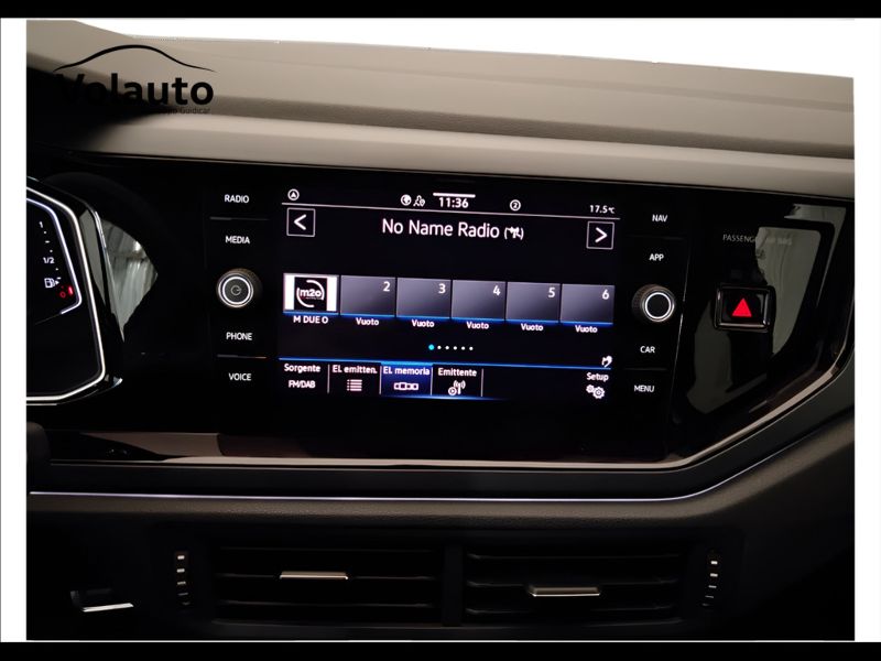 GuidiCar - VOLKSWAGEN Taigo 2022 Taigo 1.0 tsi R-Line 110cv dsg Usato