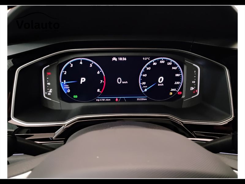 GuidiCar - VOLKSWAGEN Taigo 2022 Taigo 1.0 tsi R-Line 110cv dsg Usato
