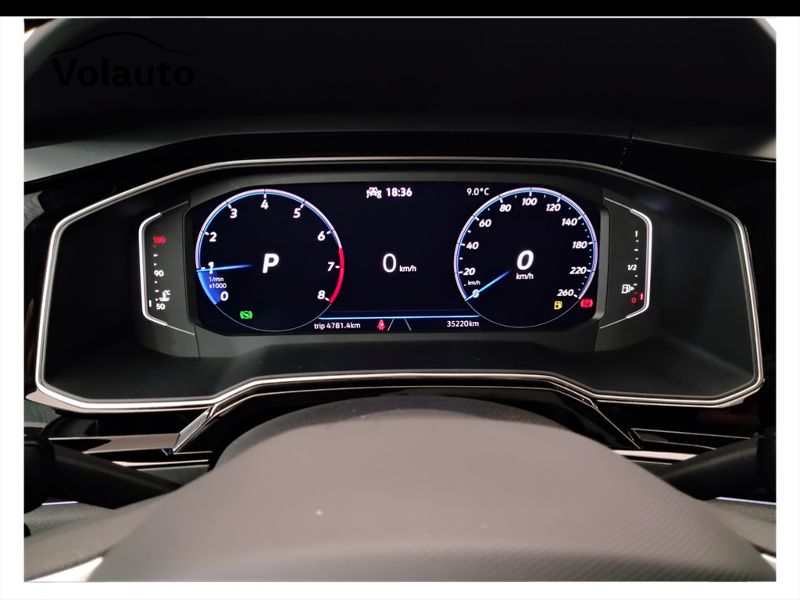 GuidiCar - VOLKSWAGEN Taigo 2022 Taigo 1.0 tsi R-Line 110cv dsg Usato