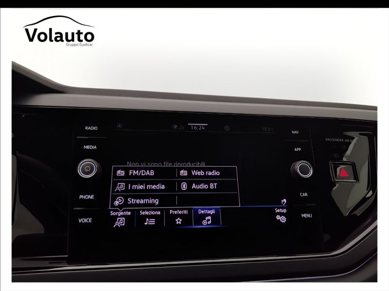 GuidiCar - VOLKSWAGEN Taigo 2023 Taigo 1.0 tsi R-Line 110cv dsg Usato