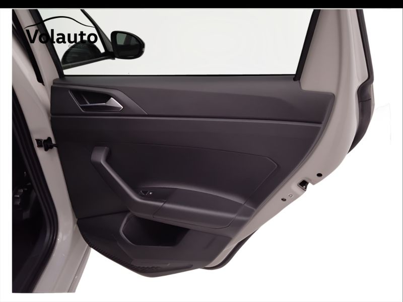 GuidiCar - VOLKSWAGEN Taigo 2023 Taigo 1.0 tsi R-Line 110cv dsg Usato