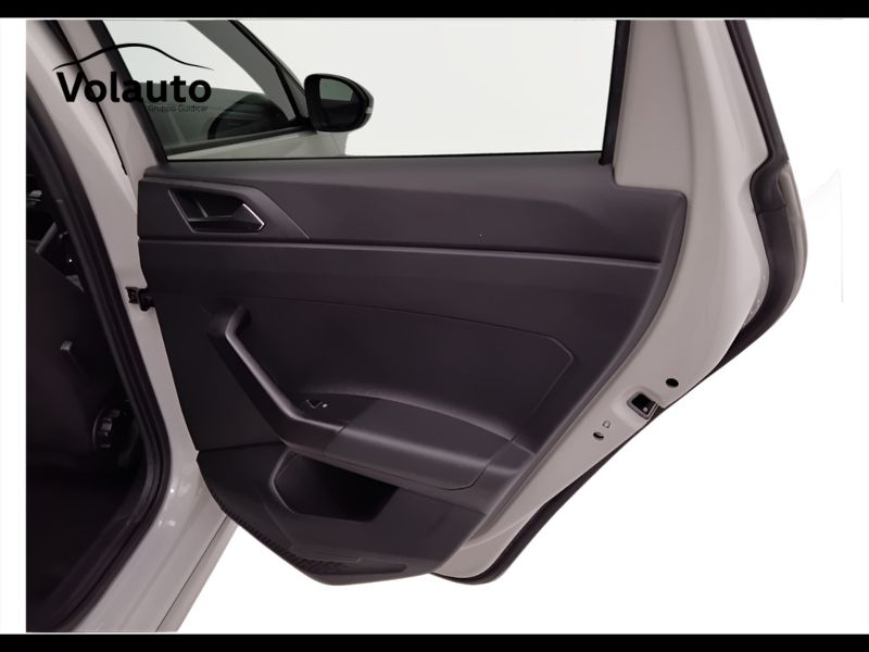 GuidiCar - VOLKSWAGEN Taigo 2022 Taigo 1.0 tsi R-Line 110cv Usato