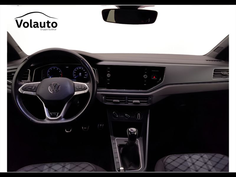 GuidiCar - VOLKSWAGEN Taigo 2022 Taigo 1.0 tsi R-Line 110cv Usato