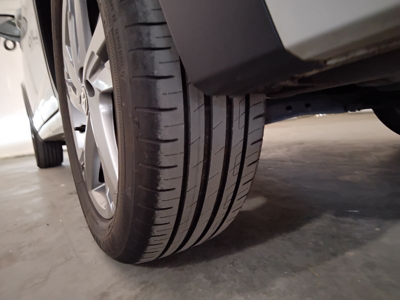 GuidiCar - VOLKSWAGEN Taigo 2022 Taigo 1.0 tsi R-Line 110cv Usato