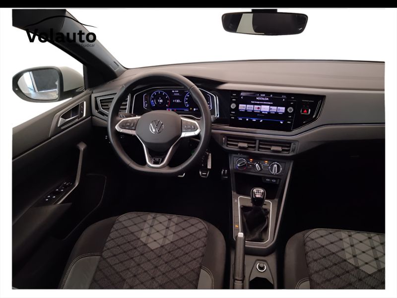 GuidiCar - VOLKSWAGEN Taigo 2022 Taigo 1.0 tsi R-Line 110cv Usato