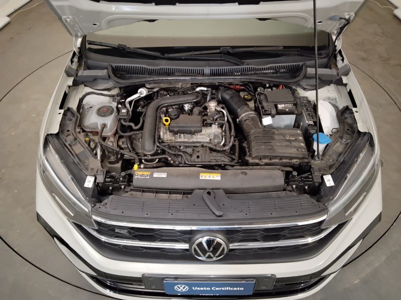 GuidiCar - VOLKSWAGEN Taigo 2022 Taigo 1.0 tsi R-Line 110cv Usato