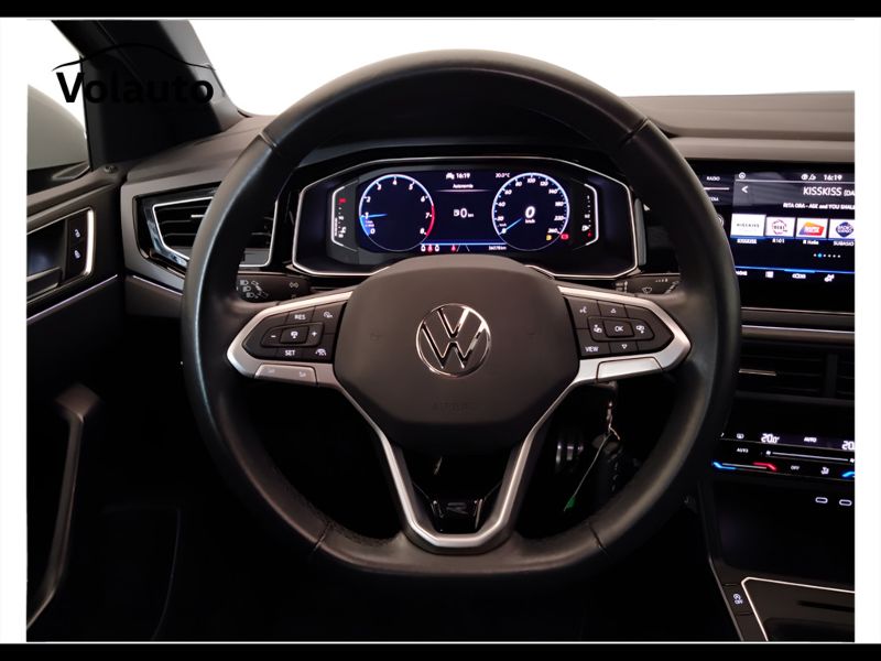 GuidiCar - VOLKSWAGEN Taigo 2022 Taigo 1.0 tsi R-Line 110cv Usato