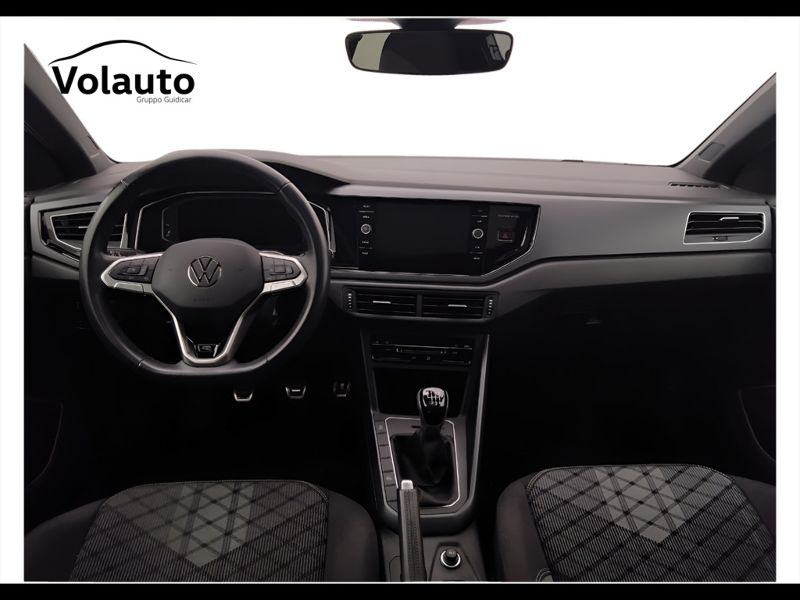 GuidiCar - VOLKSWAGEN Taigo 2022 Taigo 1.0 tsi R-Line 110cv Usato