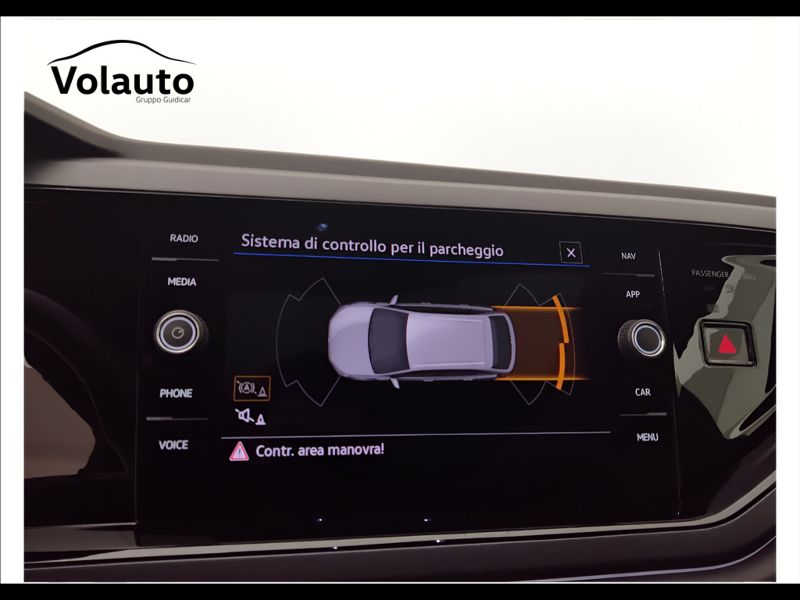 GuidiCar - VOLKSWAGEN Taigo 2022 Taigo 1.0 tsi R-Line 110cv Usato