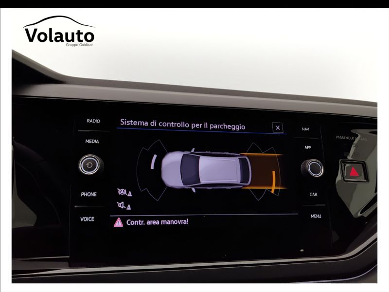 GuidiCar - VOLKSWAGEN Taigo 2022 Taigo 1.0 tsi R-Line 110cv Usato