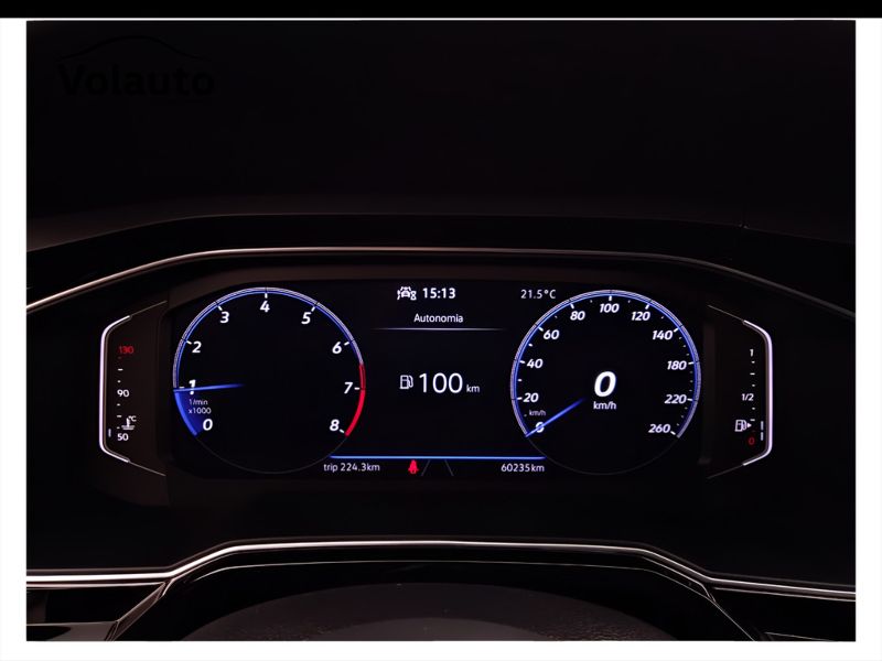 GuidiCar - VOLKSWAGEN Taigo 2022 Taigo 1.0 tsi R-Line 110cv Usato