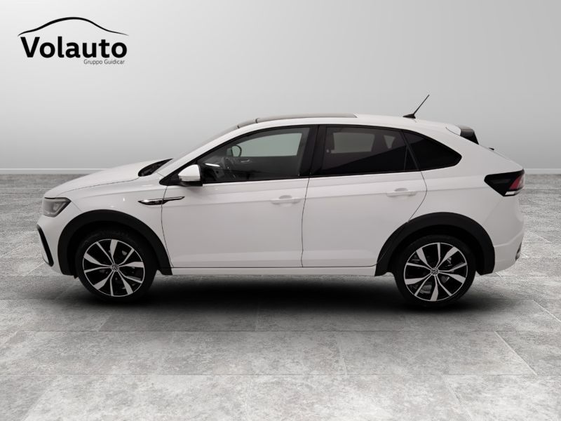 GuidiCar - VOLKSWAGEN Taigo 2022 Taigo 1.0 tsi R-Line 110cv Usato