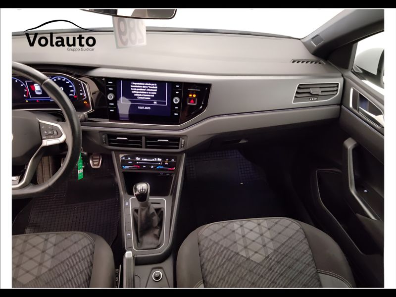 GuidiCar - VOLKSWAGEN Taigo 2022 Taigo 1.0 tsi R-Line 110cv Usato