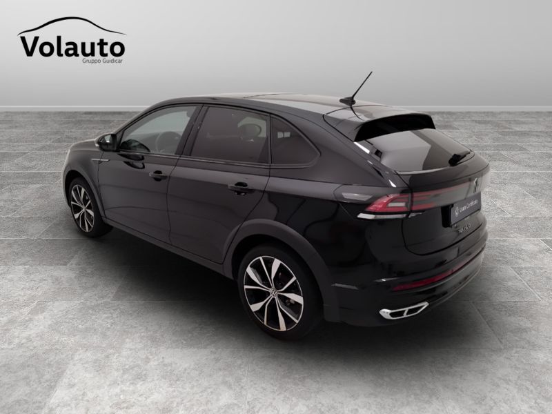 GuidiCar - VOLKSWAGEN Taigo 2022 Taigo 1.0 tsi R-Line 110cv Usato