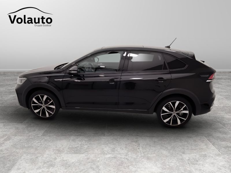 GuidiCar - VOLKSWAGEN Taigo 2022 Taigo 1.0 tsi R-Line 110cv Usato