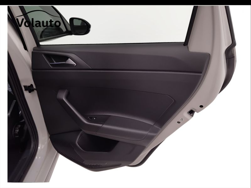 GuidiCar - VOLKSWAGEN Taigo 2022 Taigo 1.0 tsi R-Line 110cv Usato