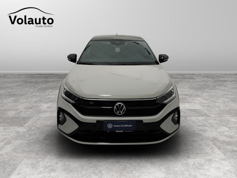 GuidiCar - VOLKSWAGEN Taigo 2022 Taigo 1.0 tsi R-Line 110cv Usato