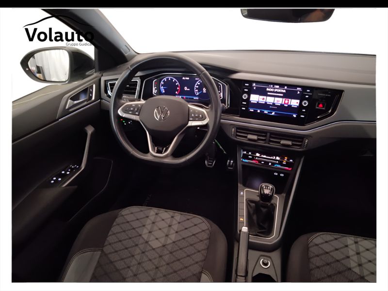 GuidiCar - VOLKSWAGEN Taigo 2022 Taigo 1.0 tsi R-Line 110cv Usato