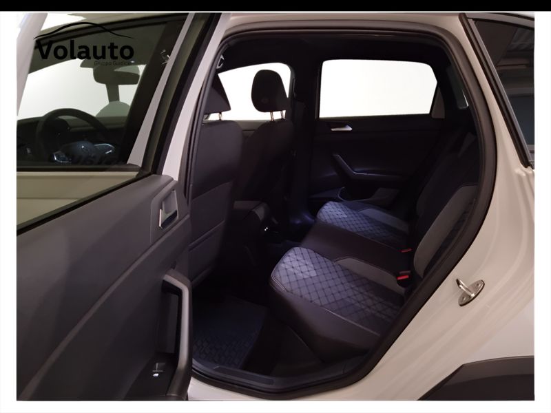 GuidiCar - VOLKSWAGEN Taigo 2022 Taigo 1.0 tsi R-Line 110cv Usato