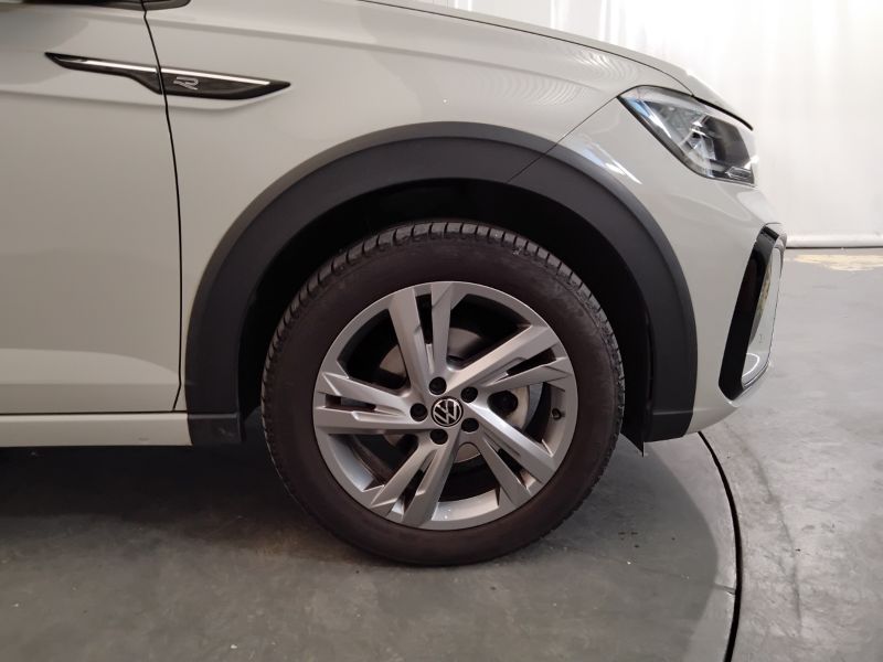 GuidiCar - VOLKSWAGEN Taigo 2022 Taigo 1.0 tsi R-Line 110cv Usato