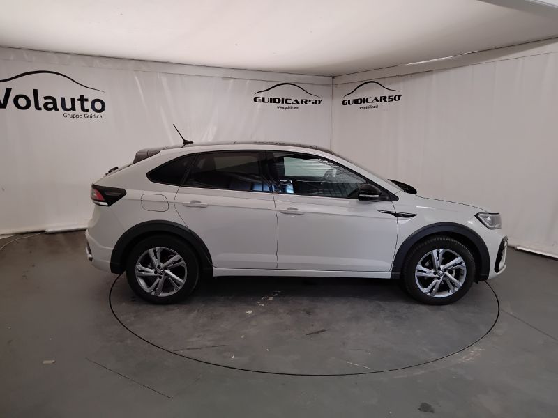GuidiCar - VOLKSWAGEN Taigo 2022 Taigo 1.0 tsi R-Line 110cv Usato