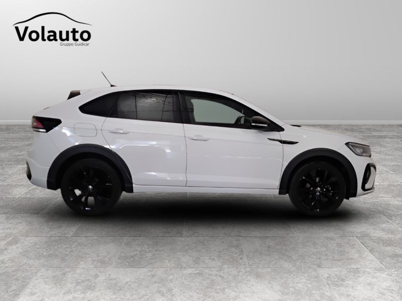 GuidiCar - VOLKSWAGEN Taigo 2022 Taigo 1.0 tsi R-Line 110cv Usato
