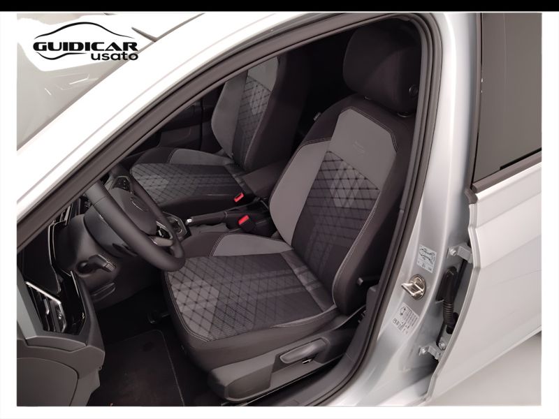 GuidiCar - VOLKSWAGEN Taigo 2024 Taigo 1.0 tsi R-Line Plus 115cv dsg Km0