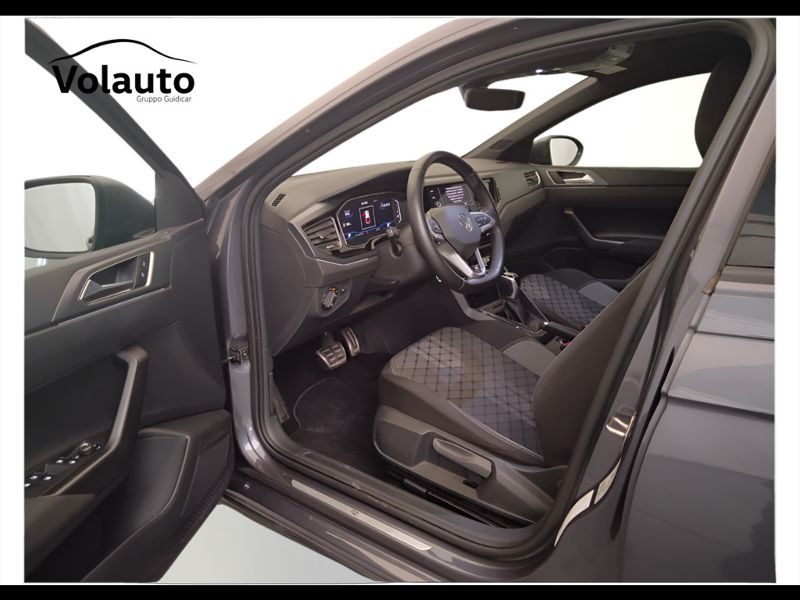 GuidiCar - VOLKSWAGEN Taigo 2022 Taigo 1.5 tsi R-Line 150cv dsg Usato