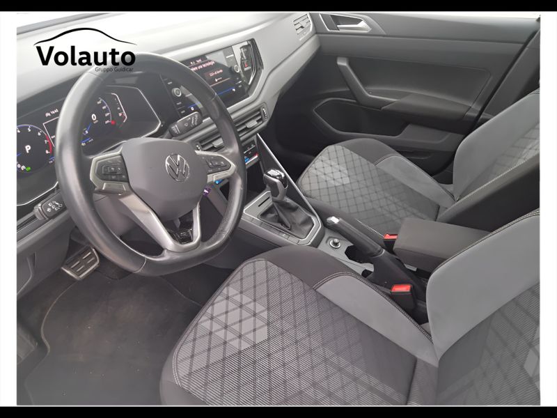 GuidiCar - VOLKSWAGEN Taigo 2022 Taigo 1.5 tsi R-Line 150cv dsg Usato