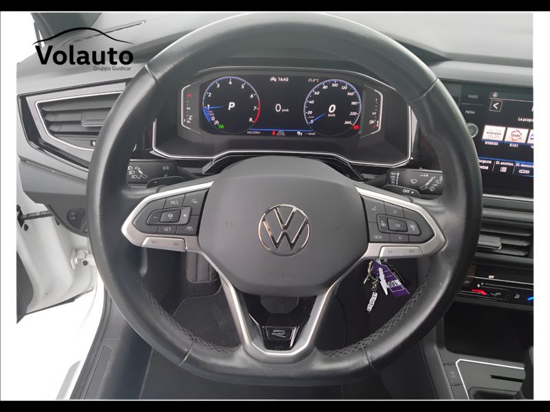 GuidiCar - VOLKSWAGEN Taigo 2022 Taigo 1.5 tsi R-Line 150cv dsg Usato