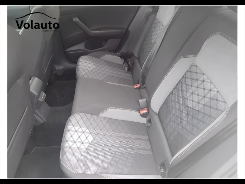 GuidiCar - VOLKSWAGEN Taigo 2022 Taigo 1.5 tsi R-Line 150cv dsg Usato