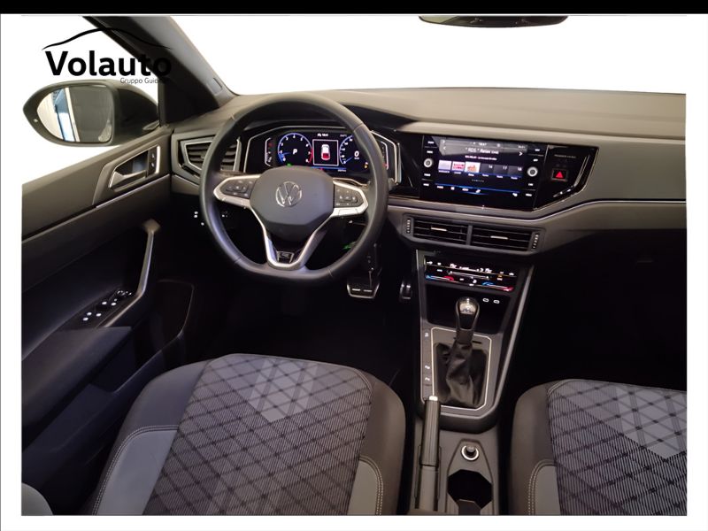 GuidiCar - VOLKSWAGEN Taigo 2022 Taigo 1.5 tsi R-Line 150cv dsg Usato