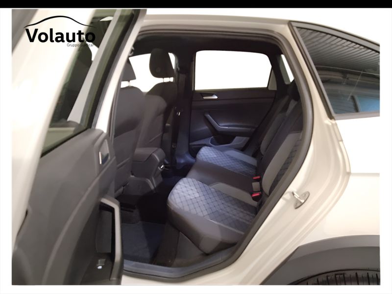 GuidiCar - VOLKSWAGEN Taigo 2022 Taigo 1.5 tsi R-Line 150cv dsg Usato