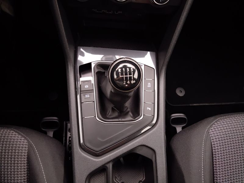 GuidiCar - VOLKSWAGEN Tiguan 2019 Tiguan 1.6 tdi Urban 115cv Usato