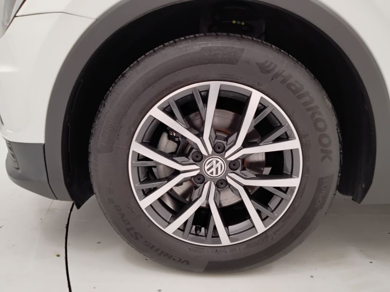 GuidiCar - VOLKSWAGEN Tiguan 2019 Tiguan 1.6 tdi Urban 115cv Usato