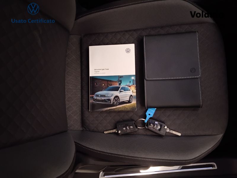 GuidiCar - VOLKSWAGEN Tiguan 2ª serie Tiguan 2ª serie - Tiguan 1.5 TSI Sport ACT BlueMotion Techno