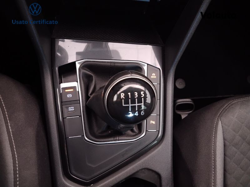GuidiCar - VOLKSWAGEN Tiguan 2020 Tiguan 1.5 tsi Sport 130cv Usato