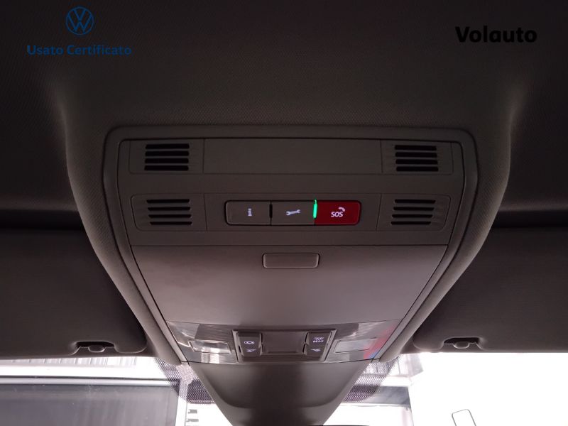 GuidiCar - VOLKSWAGEN Tiguan 2ª serie Tiguan 2ª serie - Tiguan 2.0 TDI SCR DSG 4MOTION Advanced BM