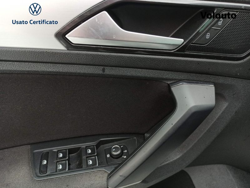 GuidiCar - VOLKSWAGEN Tiguan 2ª serie Tiguan 2ª serie - Tiguan 2.0 TDI SCR DSG Business BlueMotion