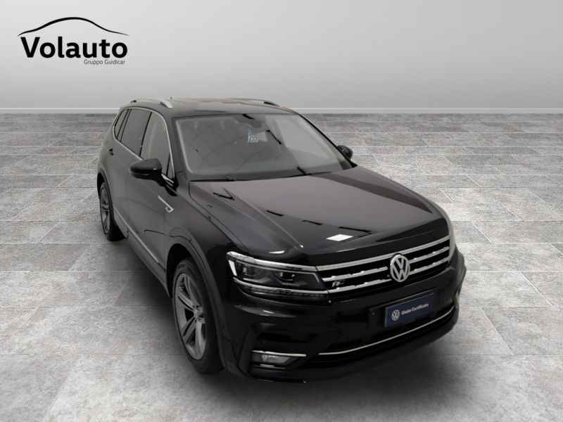 GuidiCar - VOLKSWAGEN Tiguan 2021 Tiguan Allspace 2.0 tdi Advanced R-Line Exterior Pack 150cv 7p.ti dsg Usato