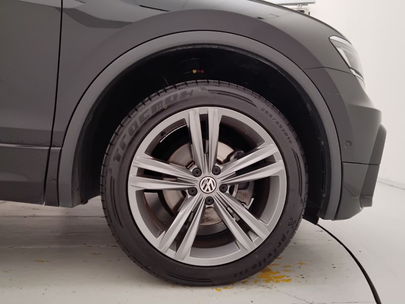 GuidiCar - VOLKSWAGEN Tiguan 2021 Tiguan Allspace 2.0 tdi Advanced R-Line Exterior Pack 150cv 7p.ti dsg Usato