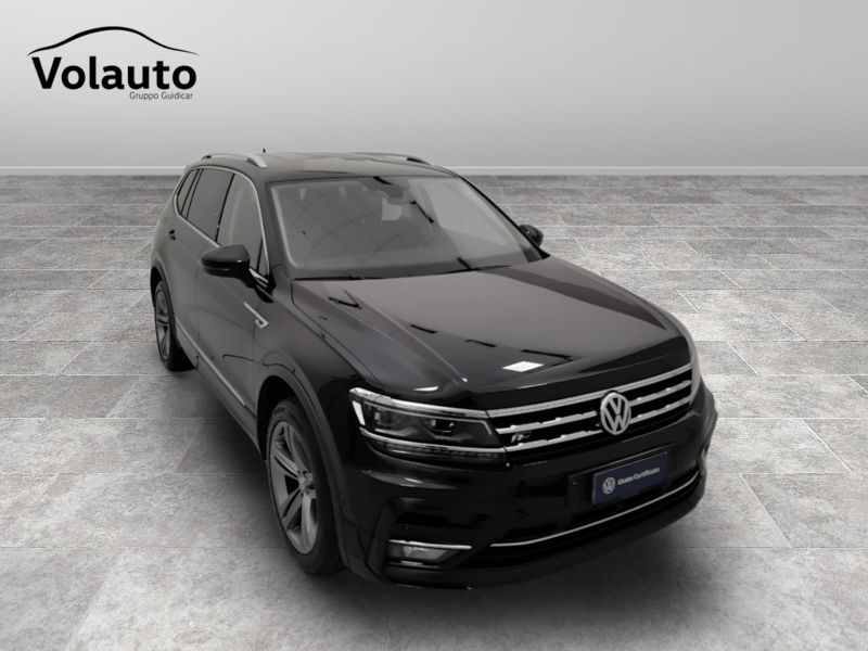 GuidiCar - VOLKSWAGEN Tiguan 2021 Tiguan Allspace 2.0 tdi Advanced R-Line Exterior Pack 150cv 7p.ti dsg Usato
