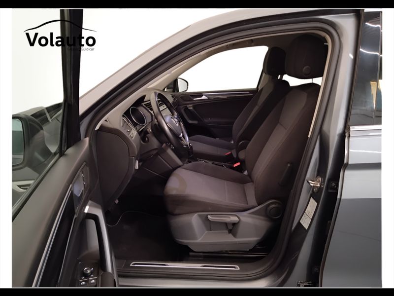GuidiCar - VOLKSWAGEN Tiguan 2021 Tiguan Allspace 2.0 tdi Business 150cv 7p.ti dsg Usato