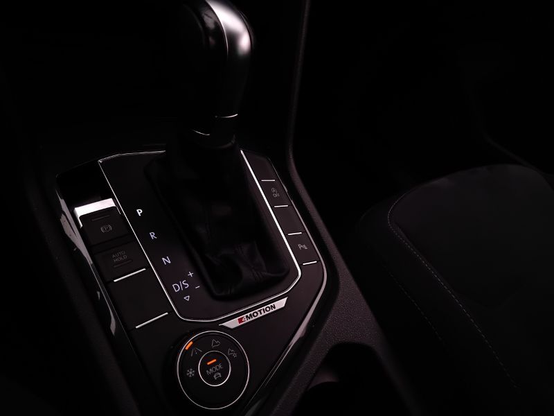 GuidiCar - VOLKSWAGEN Tiguan 2019 Tiguan 2.0 tdi Advanced 4motion 150cv dsg Usato