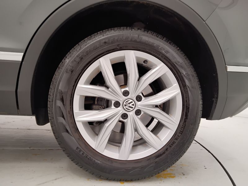 GuidiCar - VOLKSWAGEN Tiguan 2019 Tiguan 2.0 tdi Advanced 4motion 150cv dsg Usato
