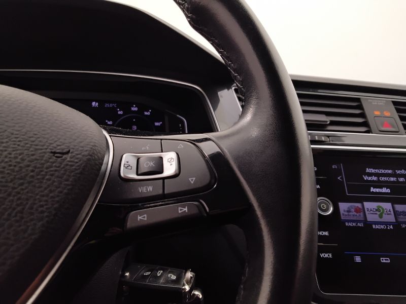 GuidiCar - VOLKSWAGEN Tiguan 2019 Tiguan 2.0 tdi Advanced 4motion 150cv dsg Usato