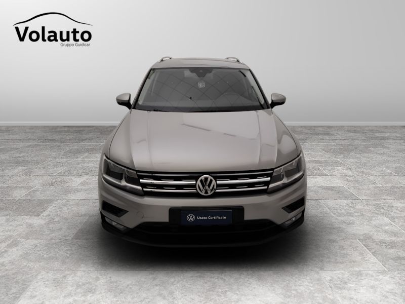 GuidiCar - VOLKSWAGEN Tiguan 2020 Tiguan 2.0 tdi Business 150cv dsg Usato