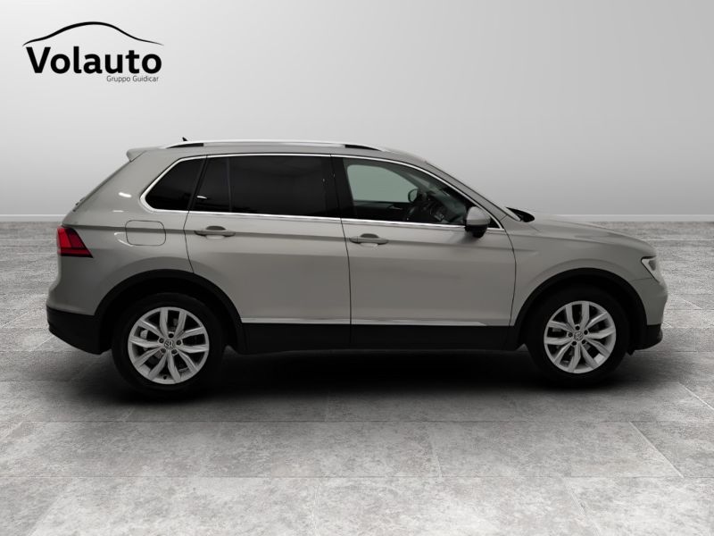 GuidiCar - VOLKSWAGEN Tiguan 2020 Tiguan 2.0 tdi Business 150cv dsg Usato