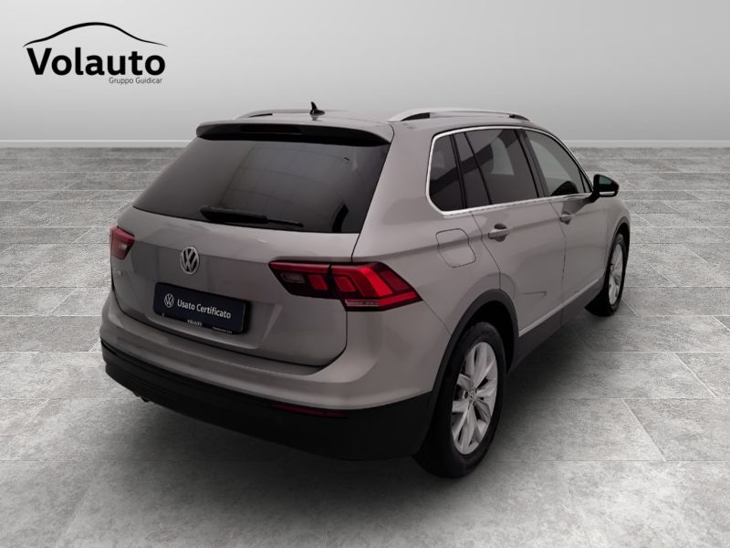 GuidiCar - VOLKSWAGEN Tiguan 2020 Tiguan 2.0 tdi Business 150cv dsg Usato